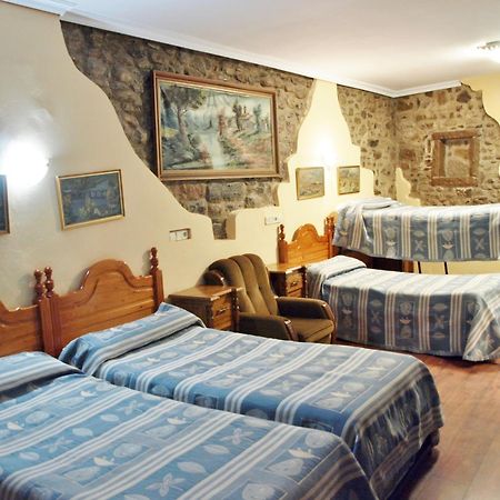 Hotel Mur Jaca Zimmer foto